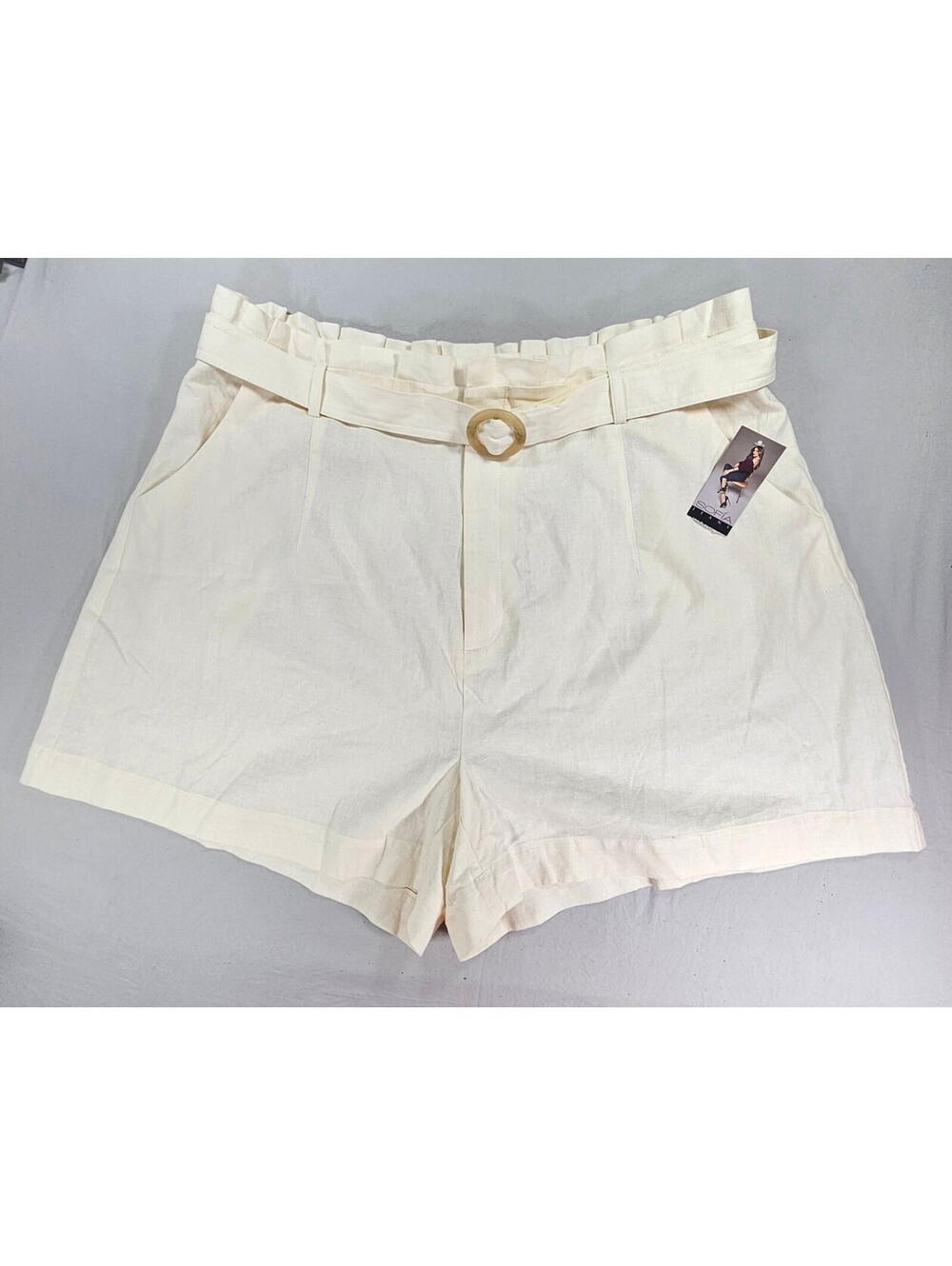 Sofia Jeans Women's Linen Blend Paperbag Shorts. Size XXXL .Cream